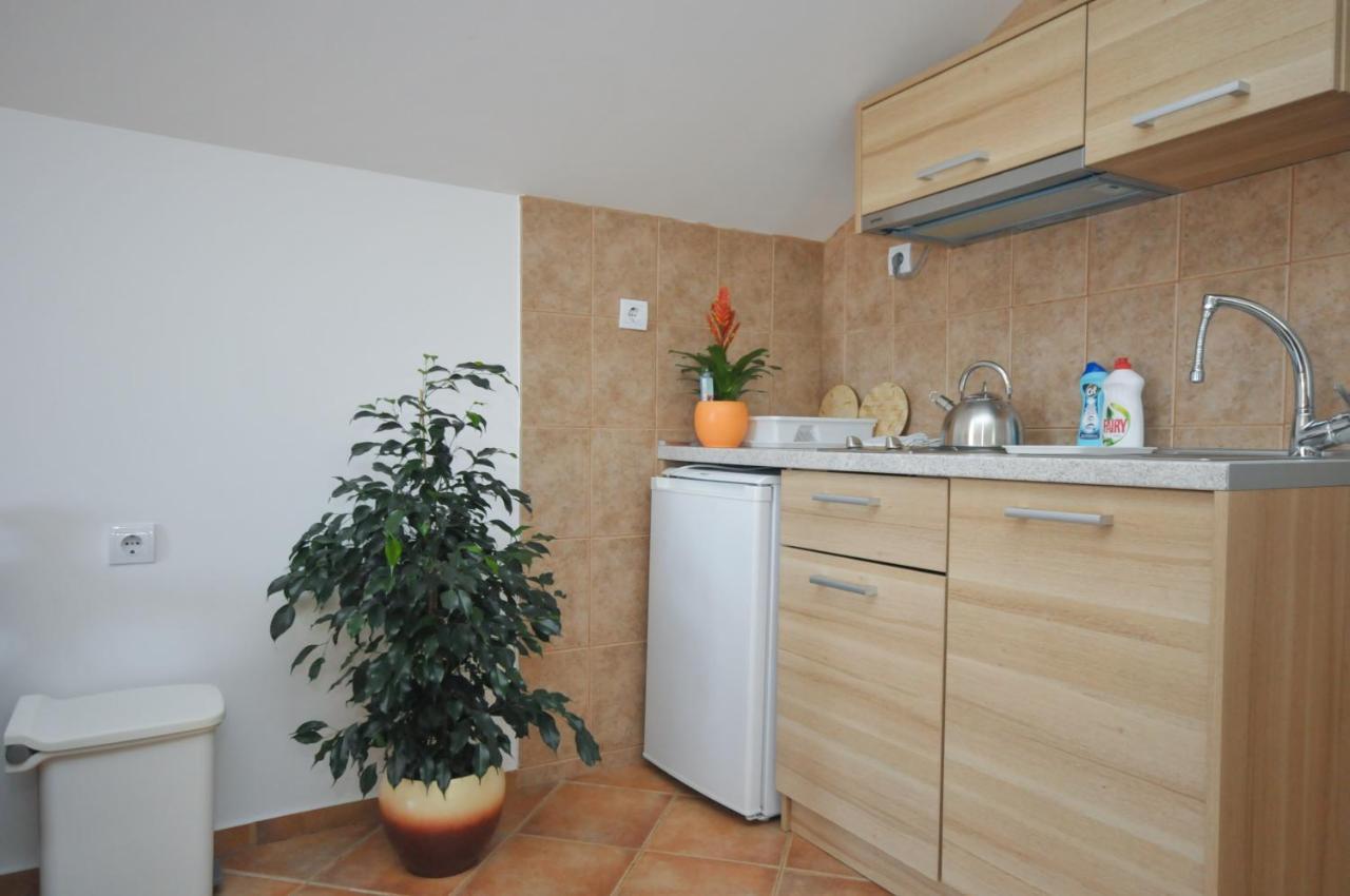 Tilia Apartments Budva Exterior photo