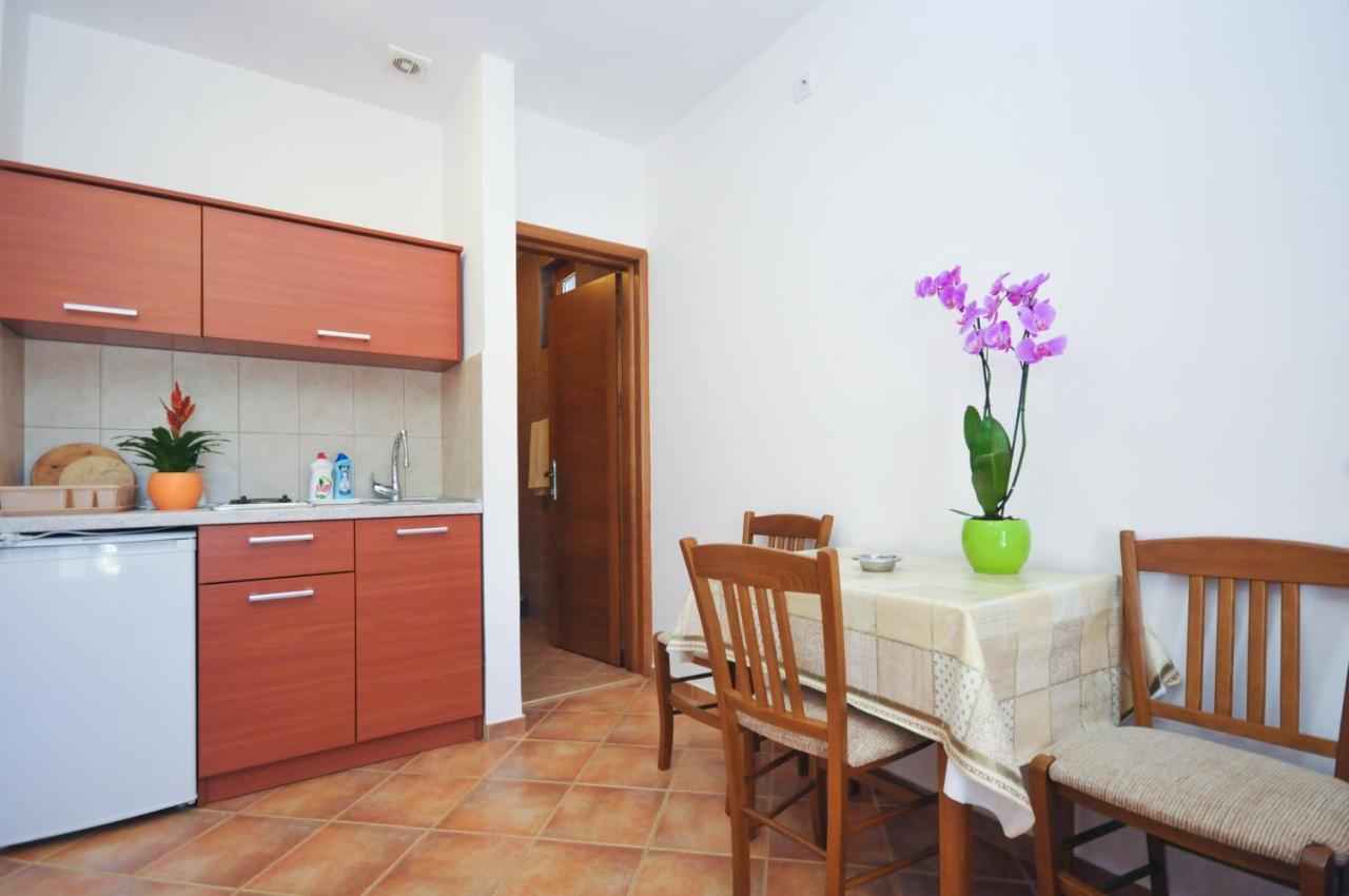Tilia Apartments Budva Exterior photo